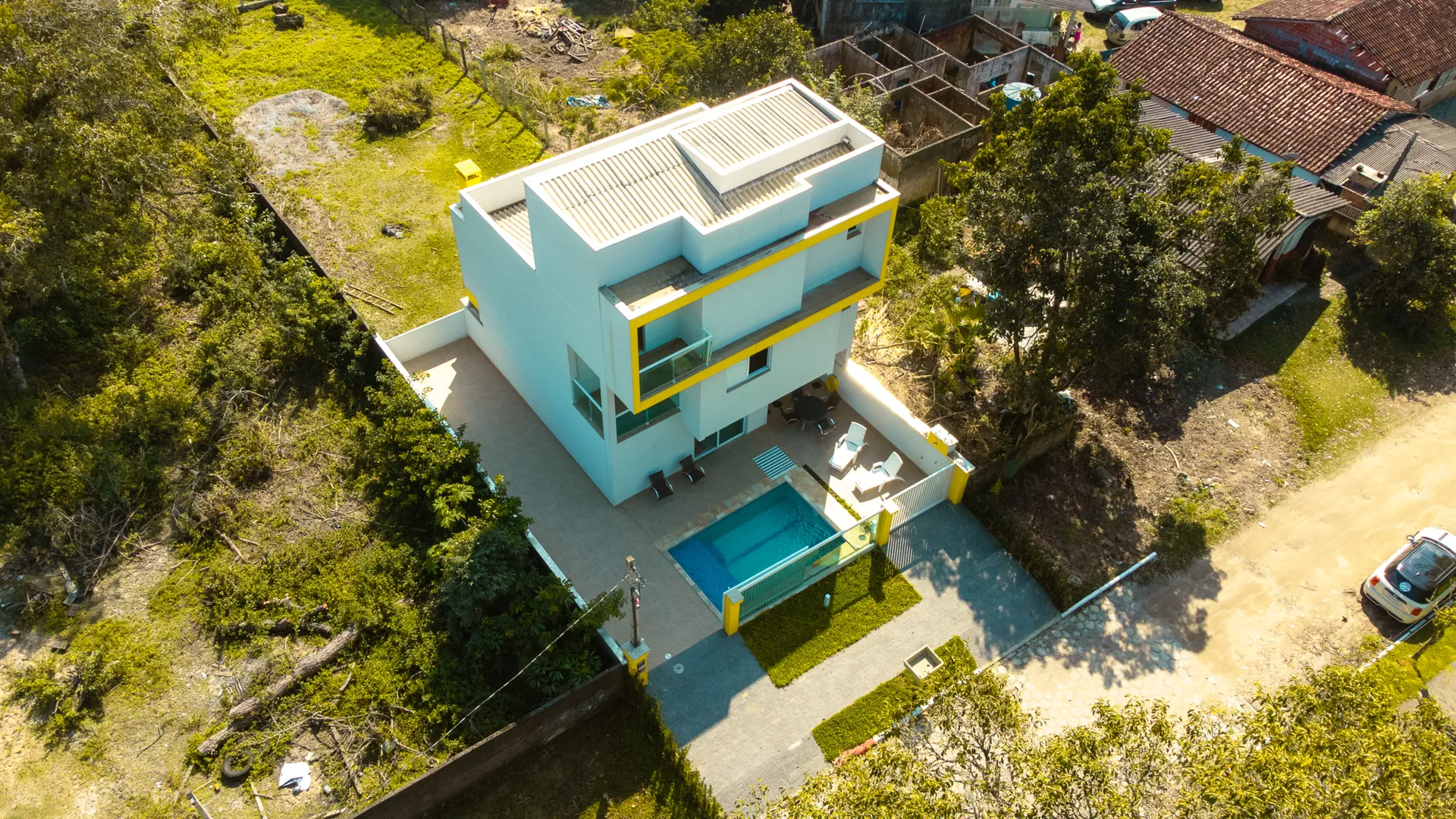 Casa Canadá, 2069